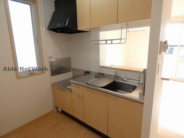 キッチン(同型タイプ　現況優先)