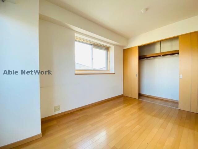 物件内観写真10　(同物件別号室の写真)