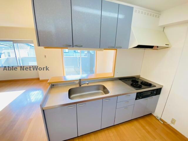 物件内観写真13　(同物件別号室の写真)