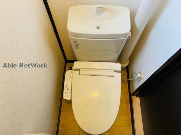 トイレ(同型別号室)