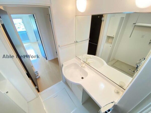 洗面所・脱衣所(同型反転)