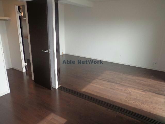 物件内観写真6　(同型　現況優先)