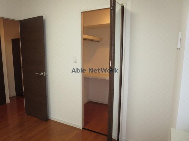 物件内観写真7　(同型　現況優先)