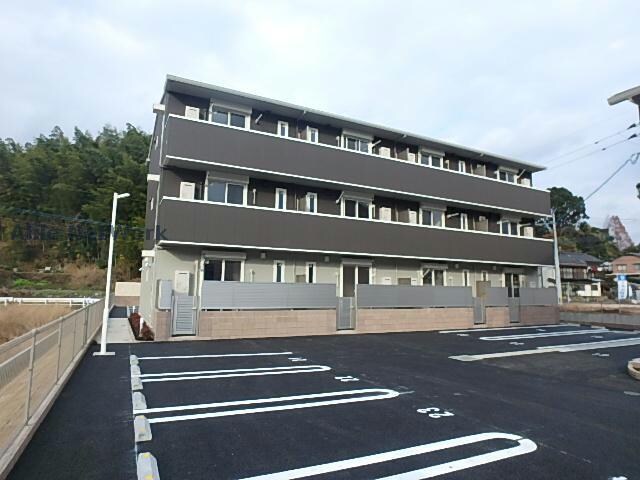 物件外観写真1　(A)