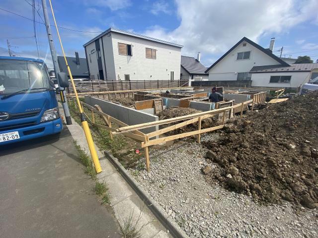 鍛治1丁目42番新築アパート