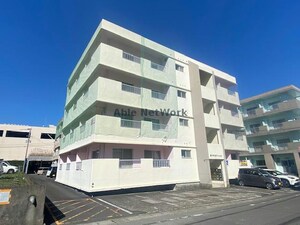第６年見マンション外観写真