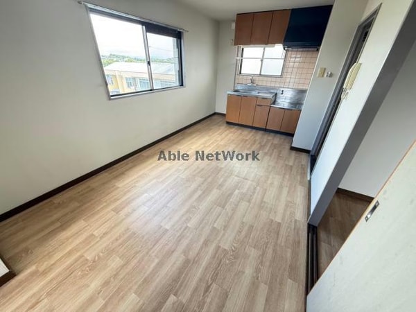 リビングダイニング