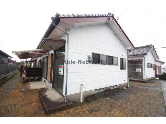 山之内貸家(稗田）