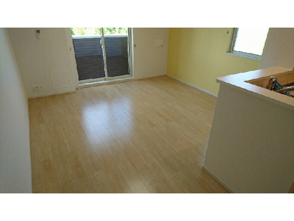 リビングダイニング