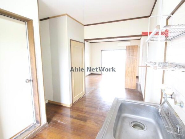 リビングダイニング