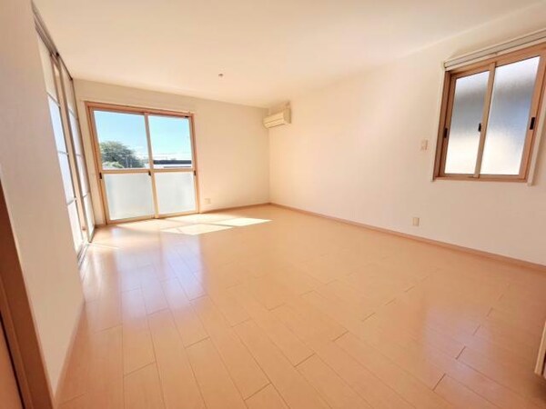 リビングダイニング