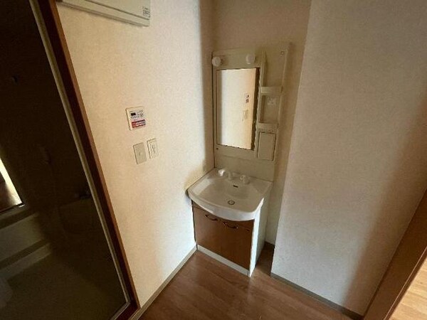 洗面所