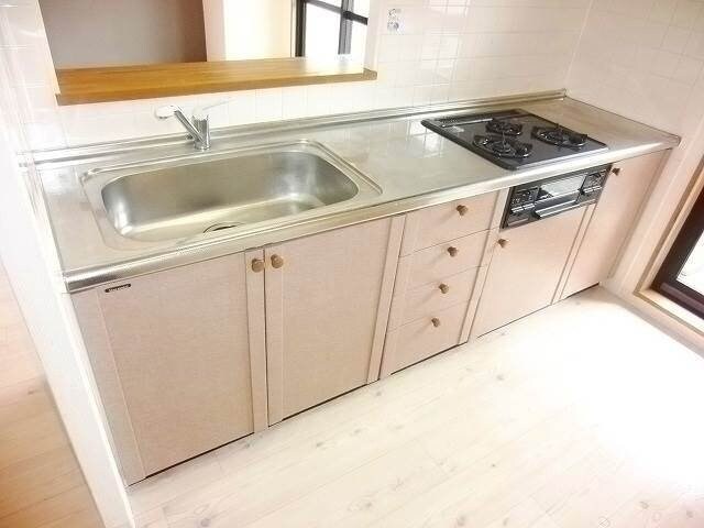 物件内観写真8　(キッチン)