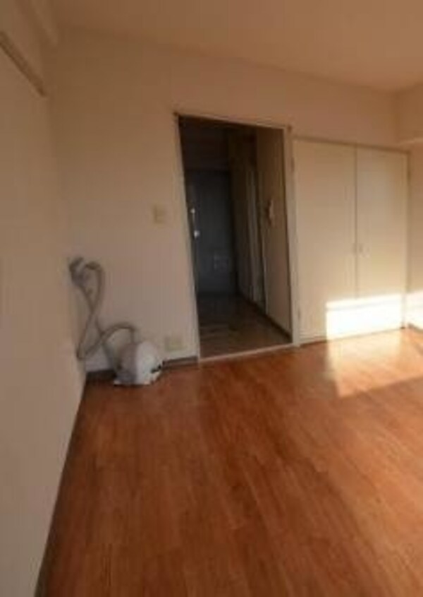 居室・リビング(同タイプのお部屋の画像です)