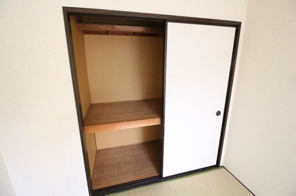 収納(同タイプのお部屋の写真です)