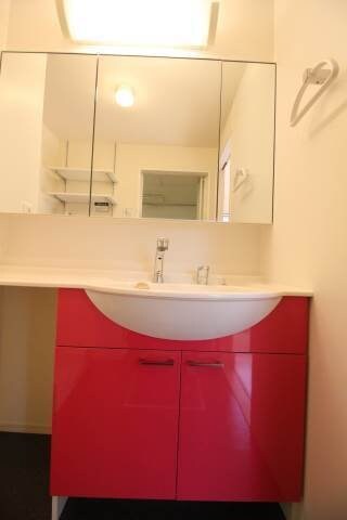 物件内観写真11　(洗面台)