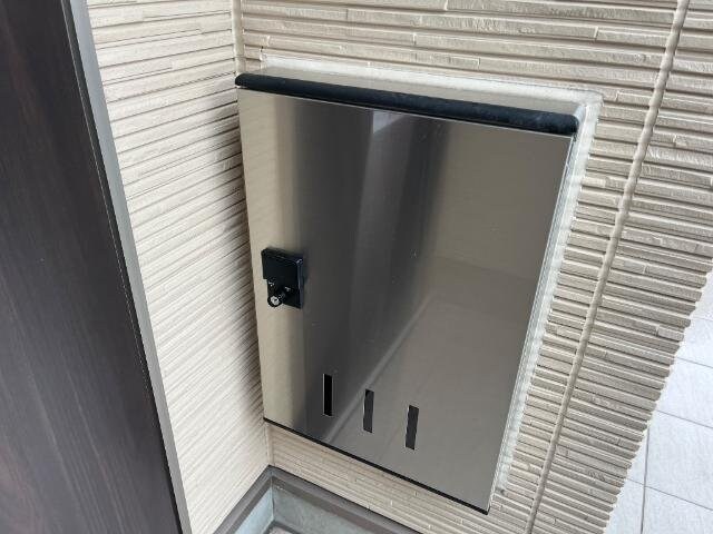 物件内観写真14　(宅配ボックス（イメージ）)