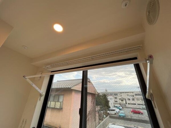 その他設備(室内物干し（イメージ）)