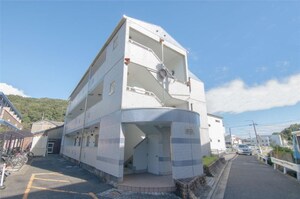 クリスタル・ハイツ外観写真