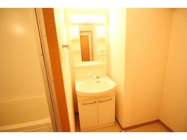 洗面所(独立洗面台)