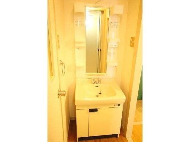 物件内観写真10　(洗面台)