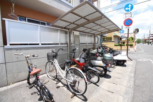 駐車場(駐輪場)