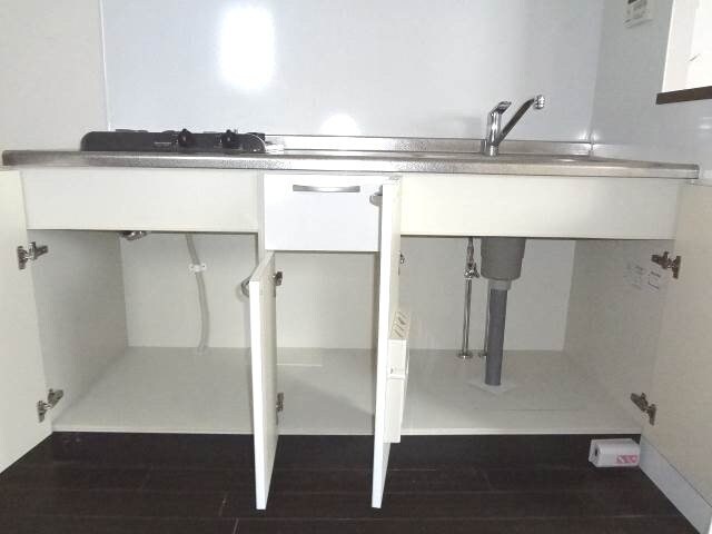 物件内観写真22　(キッチン収納)