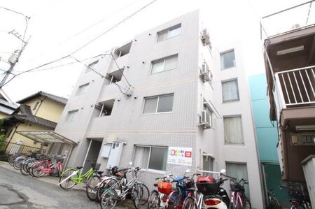 ビッグバーンズマンション伊島Ｇ棟外観写真