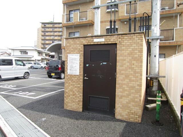 物件外観写真10　(ゴミステーション)