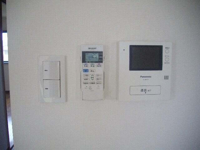物件内観写真16　(TVインターホン)