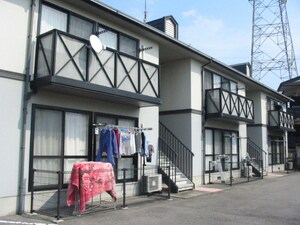 ロイヤル田坂外観写真