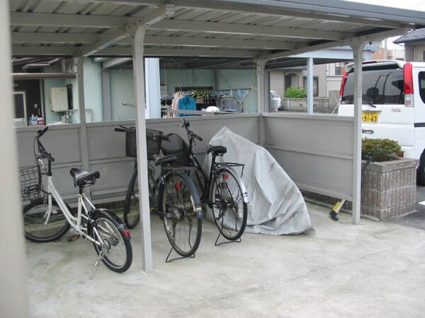 駐輪場(自転車置場)