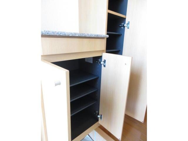 物件内観写真12　(シューズボックス)