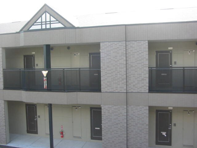 物件外観写真2　(外観)