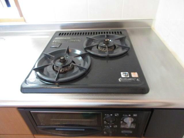 物件内観写真12　(ガスコンロ)