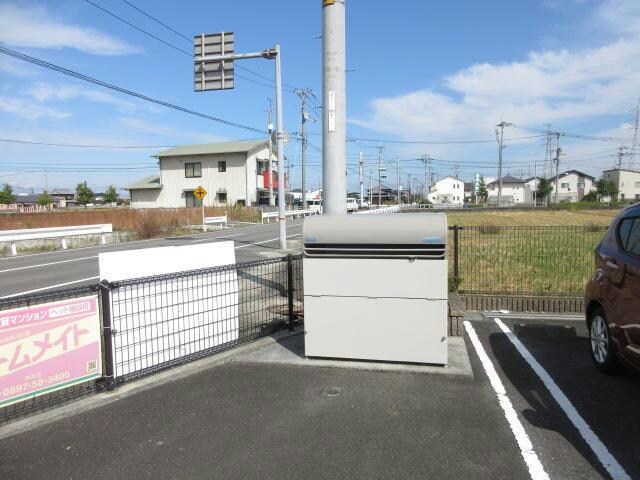 物件外観写真6　(ゴミステーション)
