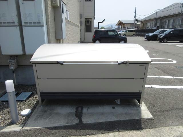 物件外観写真5　(ゴミステーション)