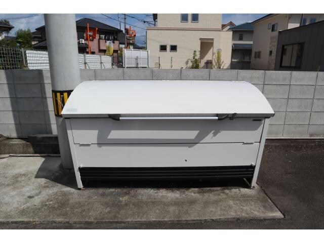 物件外観写真5　(ゴミステーション)