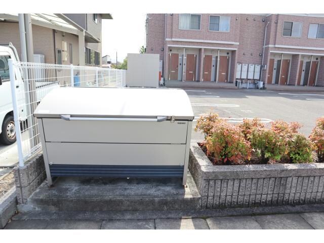 物件外観写真4　(ごみステーション)