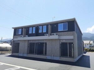 クレスト・コートSAIJO　B外観写真