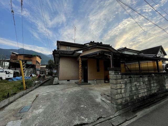 中村四丁目1番39号貸家