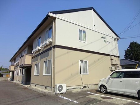 メゾンクレスト外観写真