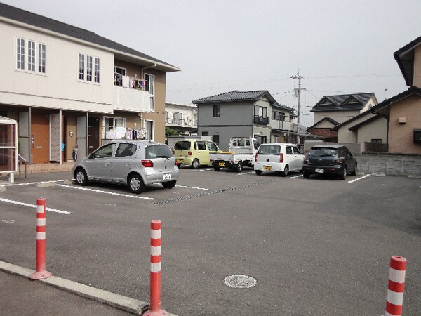 駐車場(駐車場)