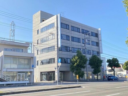 朝日ガス第二ビル外観写真