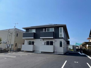レーヴリッチ外観写真