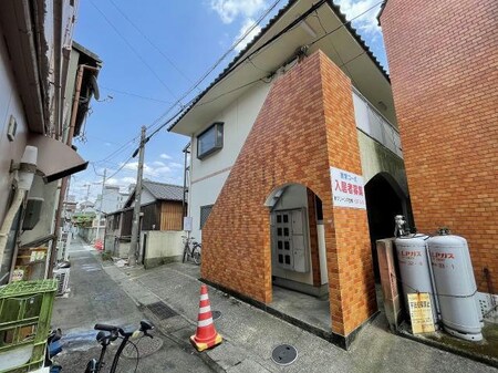 徳常コーポ外観写真