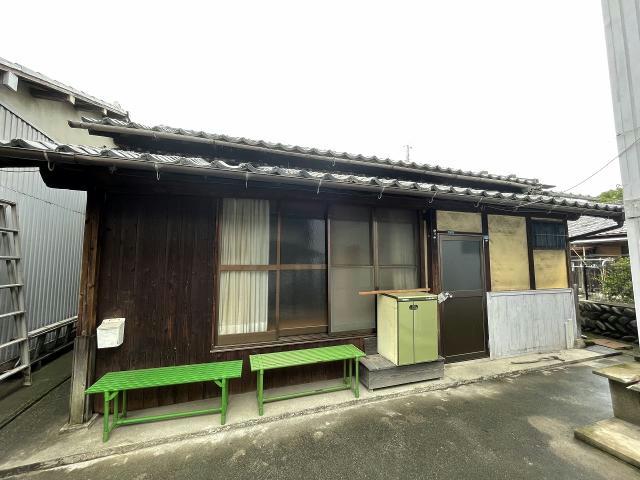 一宮町1丁目10-15 貸家
