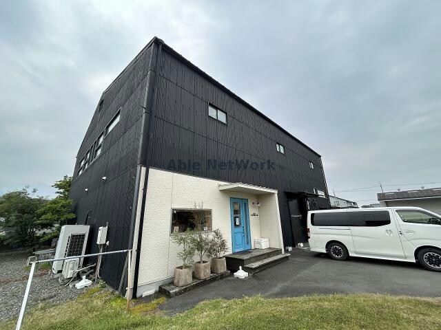 創作地区南側店舗の物件外観写真