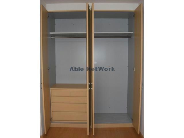 物件内観写真13　(たっぷり収納できるクローゼット)