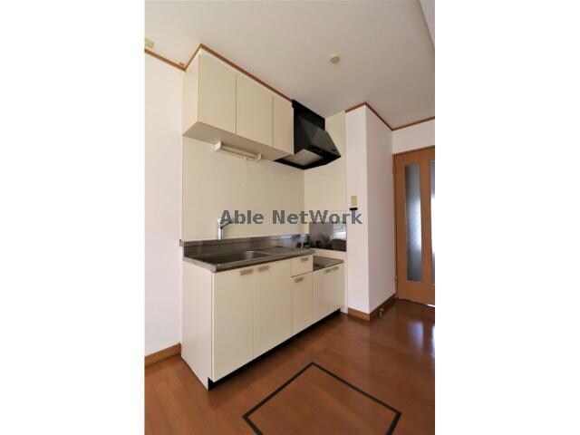 物件内観写真11　(壁付けキッチン)